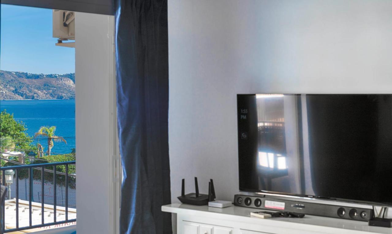Nerja Center Apartment With Sea View Bagian luar foto